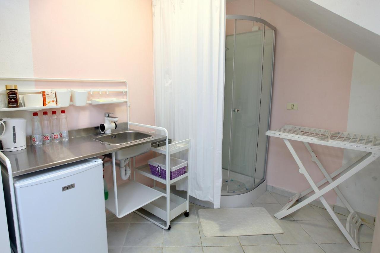 City Room Apartment Date Koper Exteriör bild